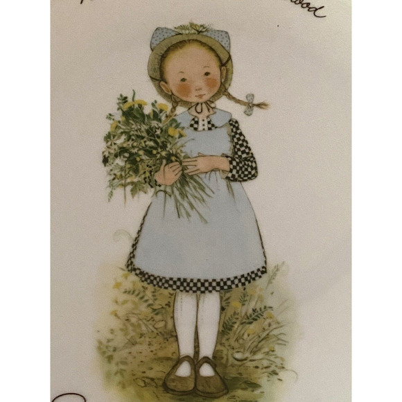 Vintage 1970s Holly Hobbie Mother s Day Plate 1974 Collectible Home Decor - Picture 5 of 5